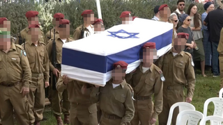 הלוויתו של סרן הראל אטינגר בבית העלמין בעלי