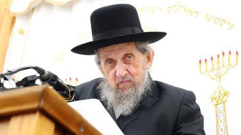 הרב דוב לנדו מכינוס שערך אמש ובו אמר את דבריו כנגד חוק הגיוס