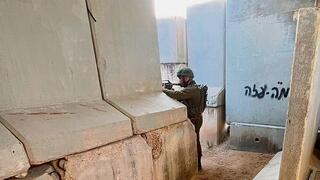 הלחימה מהמיגונית בבוקר 7 באוקטובר, כפי שסגן ניב ימין תעד