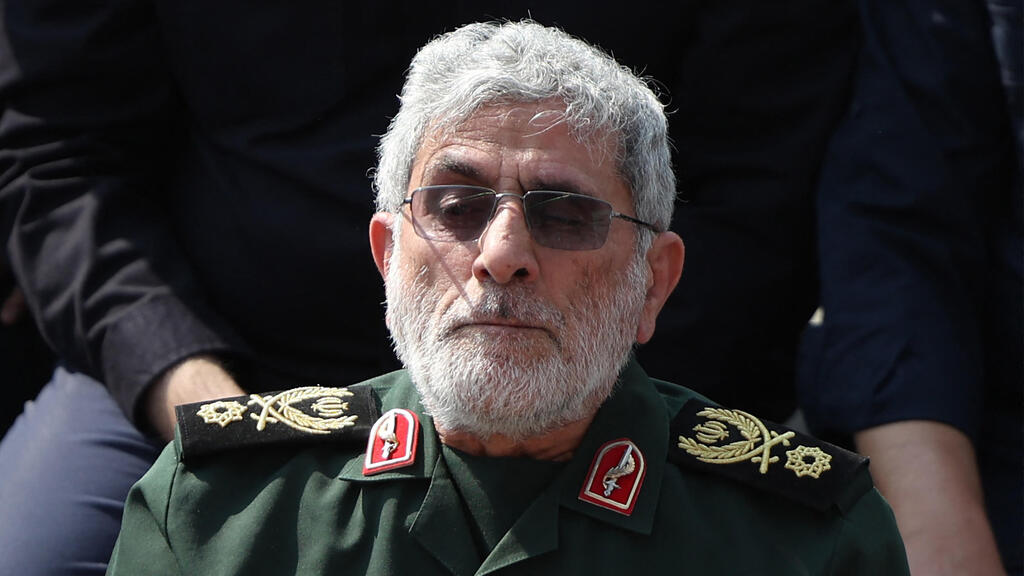 איסמעיל קאאני בהלוויה של עבאס נילפרושאן