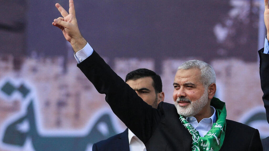 Ismail Haniyeh (Photo: MOHAMMED ABED / AFP) יחיא סינוואר ואסמאעיל הנייה