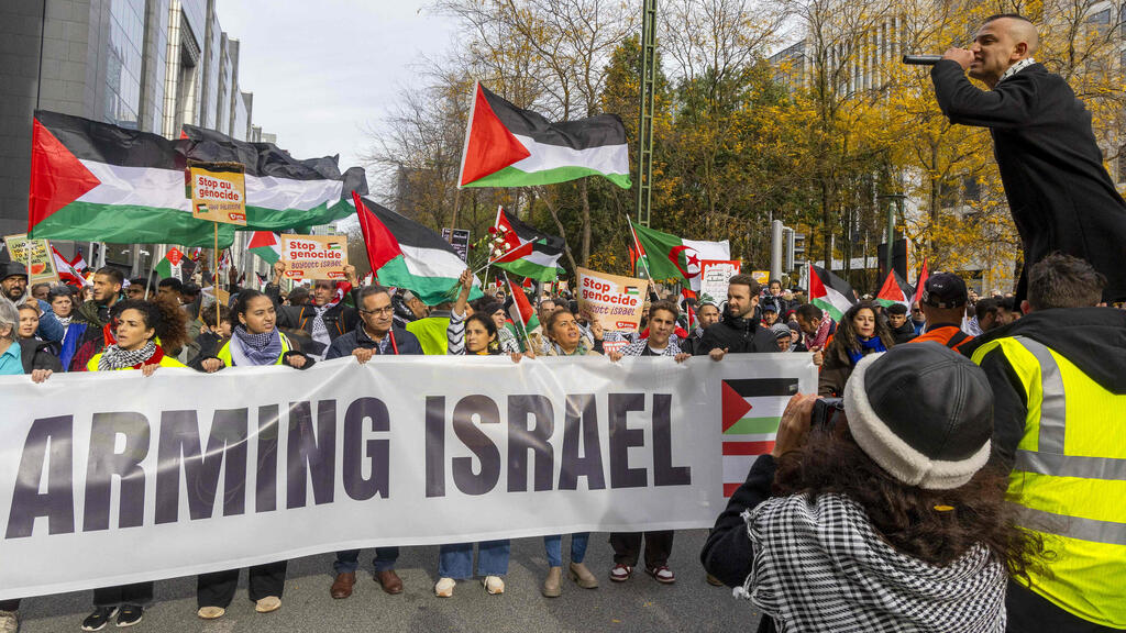 Anti-Israel demonstration in Brussels (Photo: Nicolas Maeterlinck/ Belga / AFP) בריסל בלגיה מחאה פרו פלסטינית