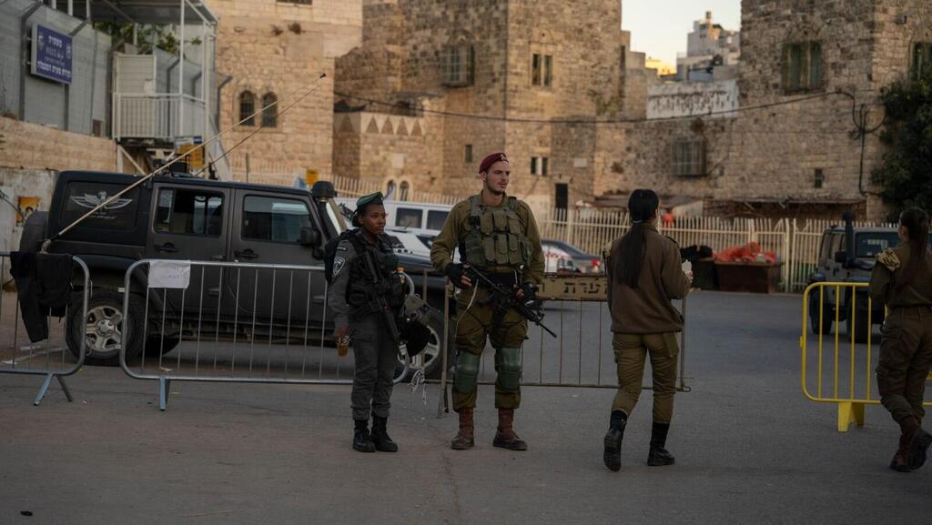 החרמת אמצעי לחימה ומתפללים במרחב יהודה ושומרון