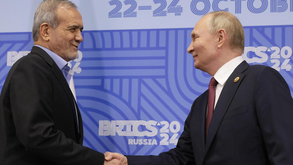 מסעוד פזשכיאן נשיא איראן וולדימיר פוטין נשיא רוסיה