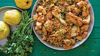 עוף עם חבושים וחיטה