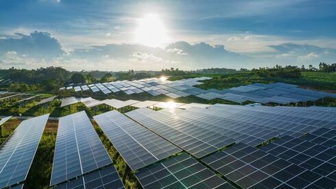 אנרגיה מתחדשת מבוססת שמש