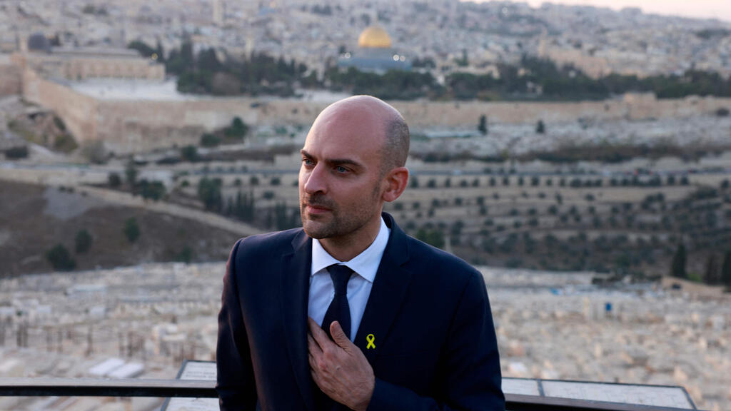 French Foreign Minister Jean-Noël Barrot during a visit to Jerusalem in 2024 (Photo: Menahem Kahana / AFP) שר החוץ של צרפת ז'אן-נואל בארו בירושלים
