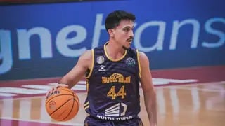 שחקן הפועל חולון ניב משגב