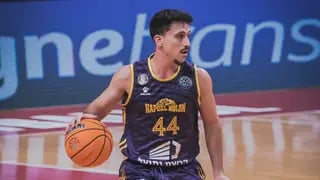 שחקן הפועל חולון ניב משגב