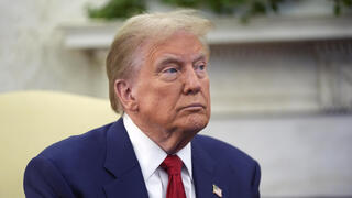 ארה"ב דונלד טראמפ נפגש ב הבית הלבן עם ג'ו ביידן