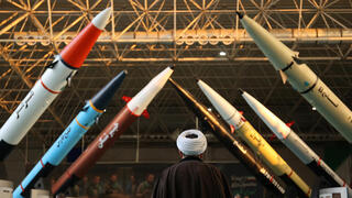 תצוגת טילים איראניים במוזיאון הכוח האווירי של משמרות המהפכה האסלאמית (IRGC) בטהראן