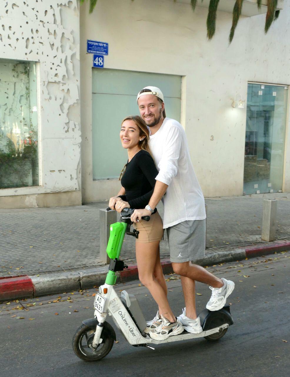 אן זיוי פפראצי