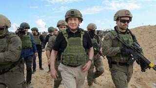 בנימין נתניהו, רונן בר, הרצי הלוי וישראל כ"ץ בביקור במסדרון נצרים שבעזה