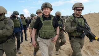 בנימין נתניהו, רונן בר, הרצי הלוי וישראל כ"ץ בביקור במסדרון נצרים שבעזה