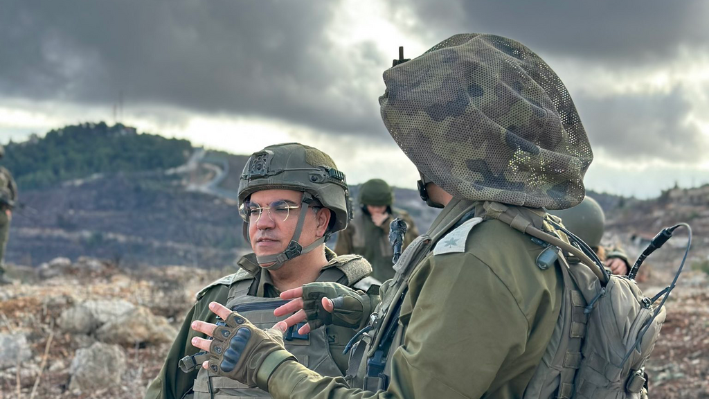 אביחי אדרעי בסיור בדרום לבנון