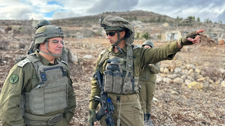 אביחי אדרעי בסיור בדרום לבנון