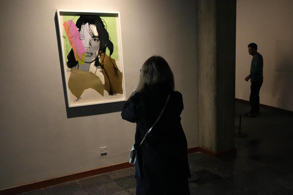 Iranians visit artworks by the Spanish artist Pablo Picasso at the Eye to Eye exhibition (Vahid Salemi / AP) Iranians visit artworks by the Spanish artist Pablo Picasso at the Eye to Eye exhibition