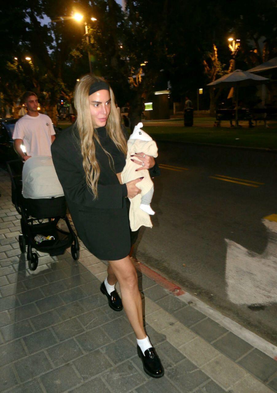 נסרין קדרי פפראצי