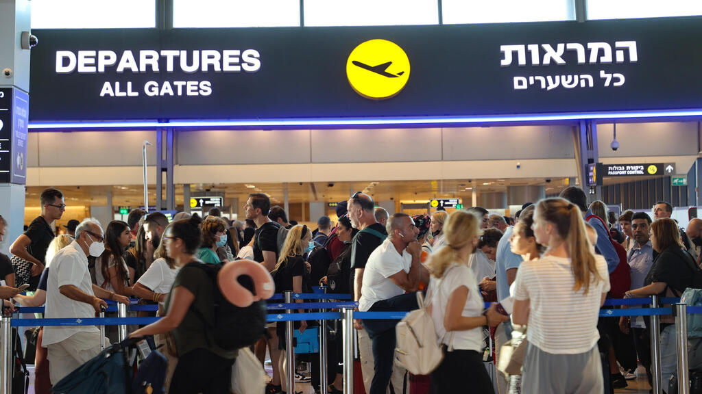 A challenging summer at Ben Gurion Airport (Photo: Yariv Katz) עומס נוסעים בנתב"ג