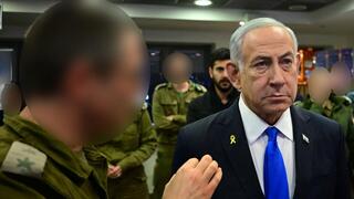 ראש הממשלה נתניהו בביקור ביחידה 9900 בקריה בתל אביב