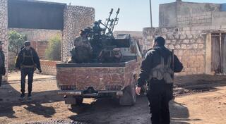 Tahrir al-Sham members on the frontlines of battle against the Syrian regime 