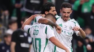 דולב חזיזה ודיא סבע חוגגים עם ליאור רפאלוב