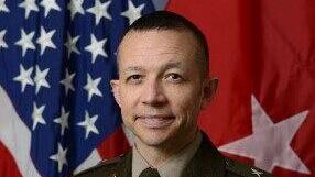 הגנרל ג'ספר ג'פרס, אחראי על יישום הפסקת האש בין ישראל ללבנון