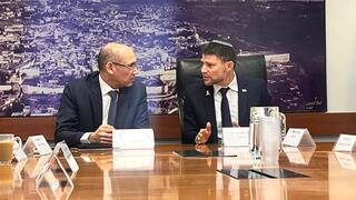 שר האוצר בצלאל סמוטריץ' ונגיד בנק ישראל אמיר ירון