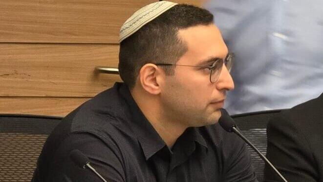 ח"כ יצחק שמעון וסרלאוף בדיון  בוועדת הפנים והגנת הסביבה - היערכות המדינה לשיקום הבינוי והתשתיות של יישובי הצפון