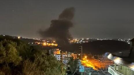 תיעוד ערבי מתקיפות בכפר ג'באע באזור א-נבטיה שבדרום לבנון