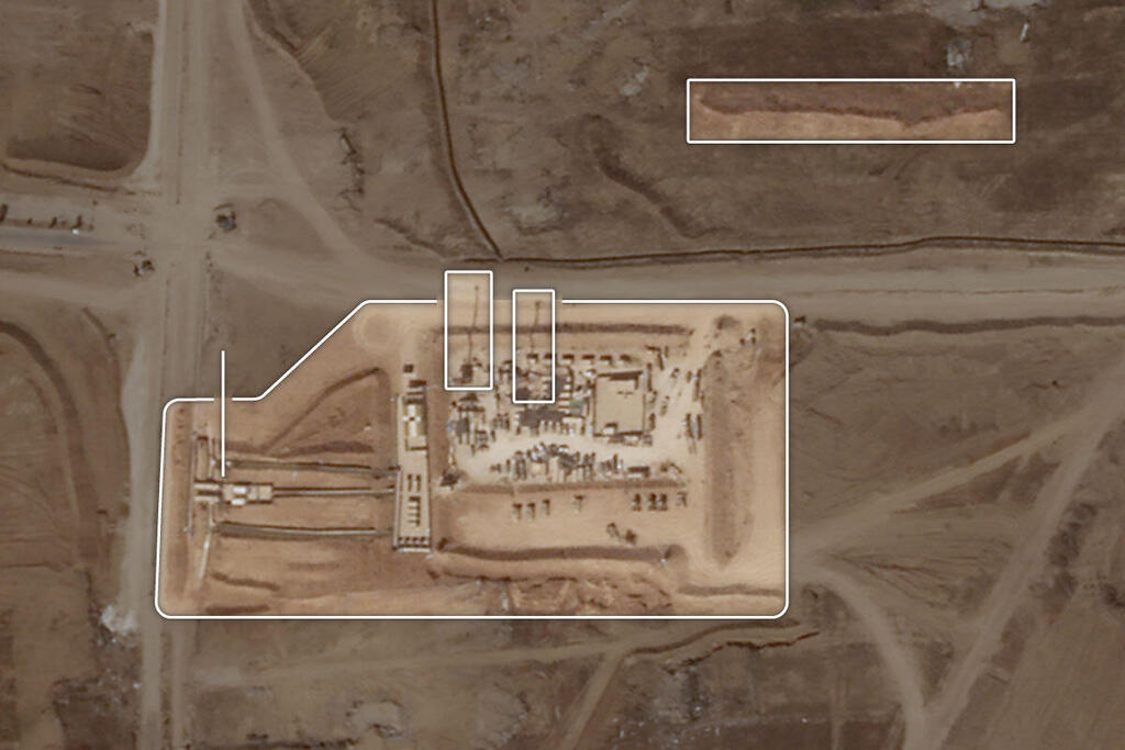 Satellite images of IDF fortifications in Gaza 