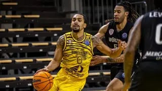 הפועל חולון וירצבורג אלייז׳ה מיטרו-לונג