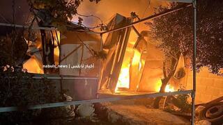 מתנחלים שרפו בית בבנייה, חנות מכולת ורכב, בעיירה בית פוריק, מזרחית לשכם