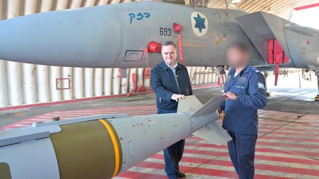 שר הביטחון ישראל כ"ץ בביקור בבסיס תל נוף