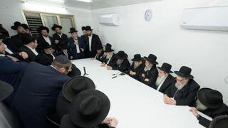 כינוס במעונו של מרן הגר"ד לנדו