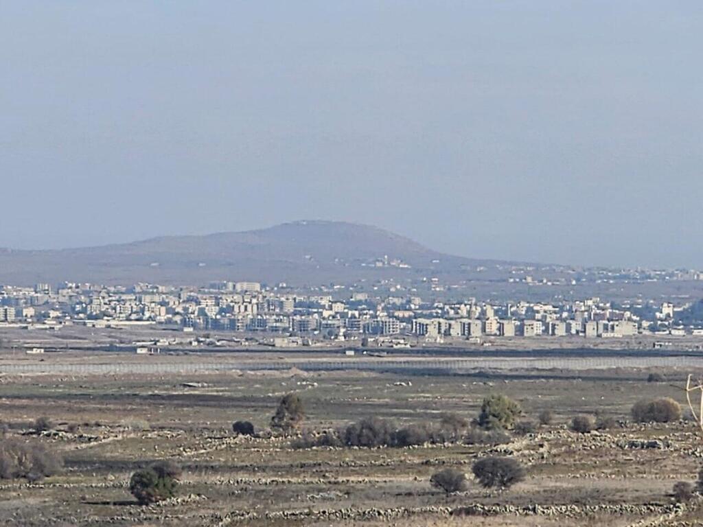 העיר קוניטרה מרחוק