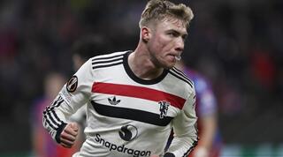 רסמוס הוילון מרוצה לאחר השער השני