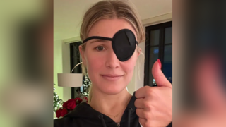 הסטורי של יוג'יני בושאר אחרי הפציעה בעין