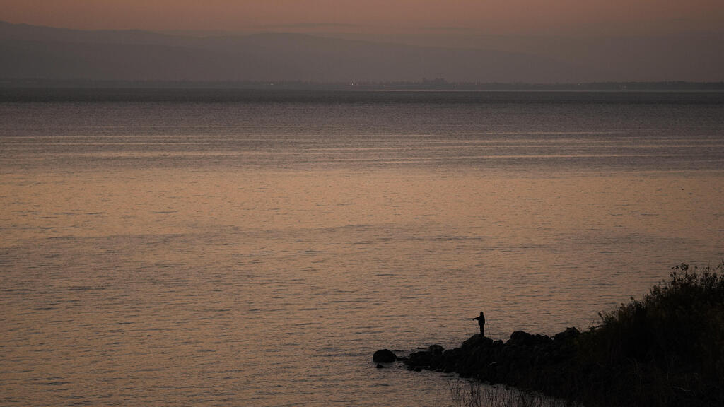Temperatures on Saturday will remain seasonal and largely unchanged (Photo: AP Photo/Matias Delacroix) הכינרת