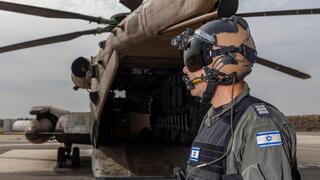 סרן (מיל') ח', מכונאי מוטס בטייסת יסעורים בחיל האוויר