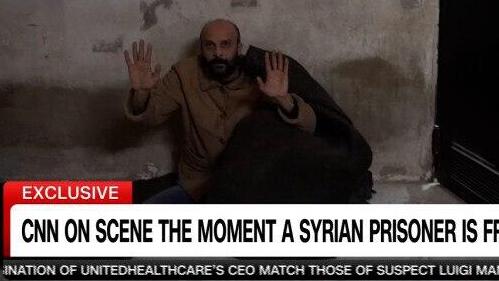 סלמה מוחמד סלמה קצין מודיעין במשטר אסד שהתחזה לאסיר בכלא ב דמשק סוריה בשידור של CNN