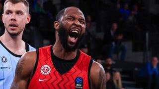 המבורג - הפועל ירושלים כריס ג'ונסון