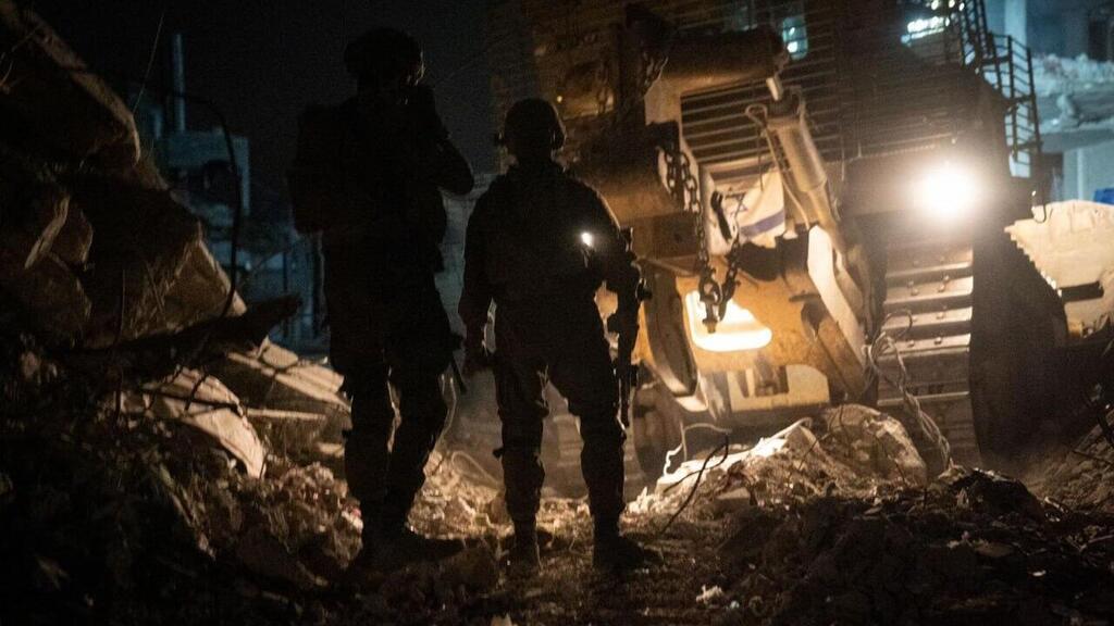 רוני גרין שאולוב מתלווה לגדוד הנדסה בעזה