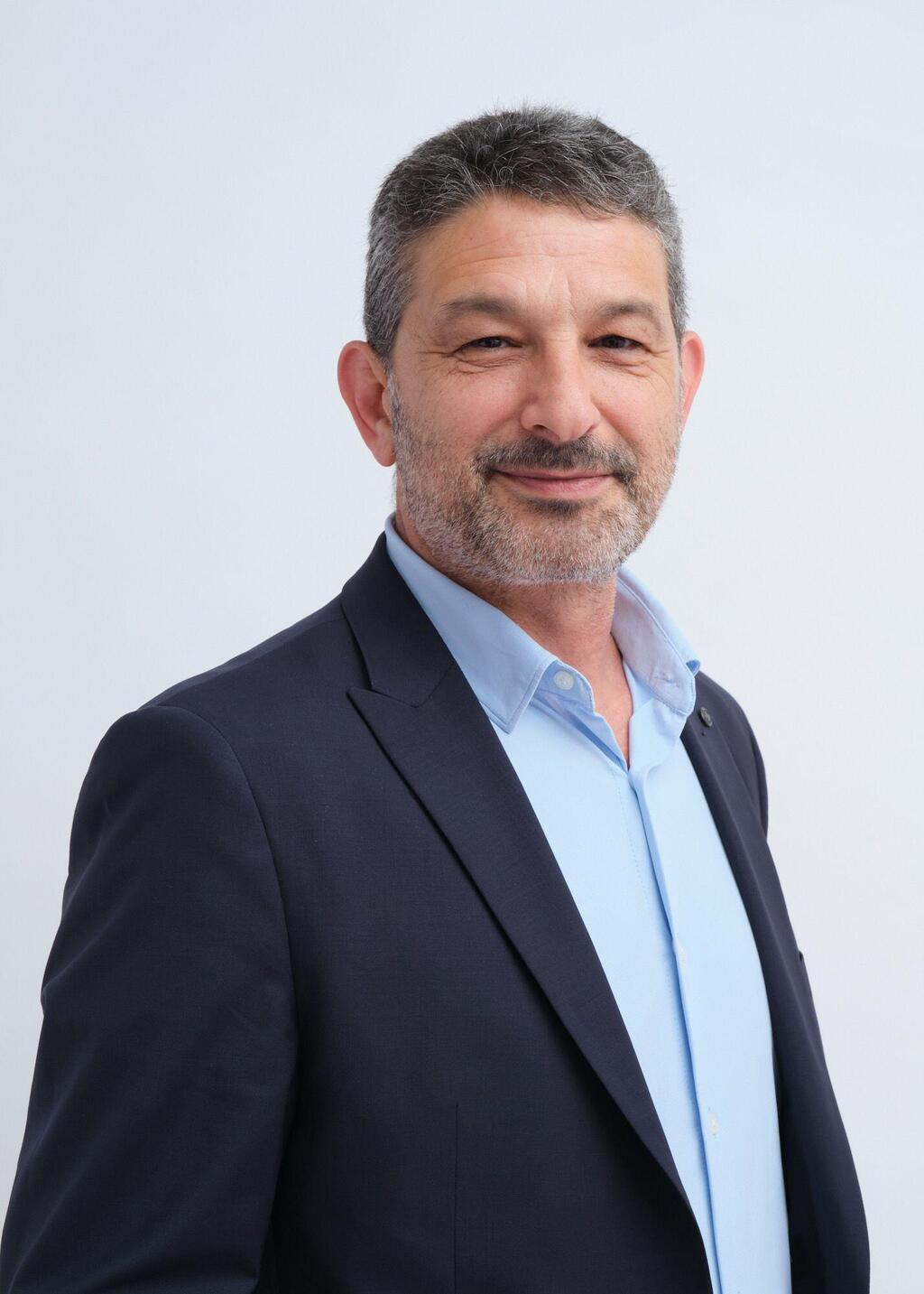 Dr. Tsvi Sheleg. 'We know how to move the hospital underground within a few hours' (Photo: Galilee Medical Center) ד"ר צבי שלג