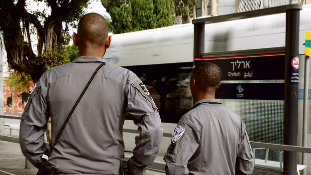 yk14192039