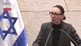 ח״כ יוליה מלינובסקי  בהצבעות בקריאה ראשונה על חוק המים במליאת הכנסת