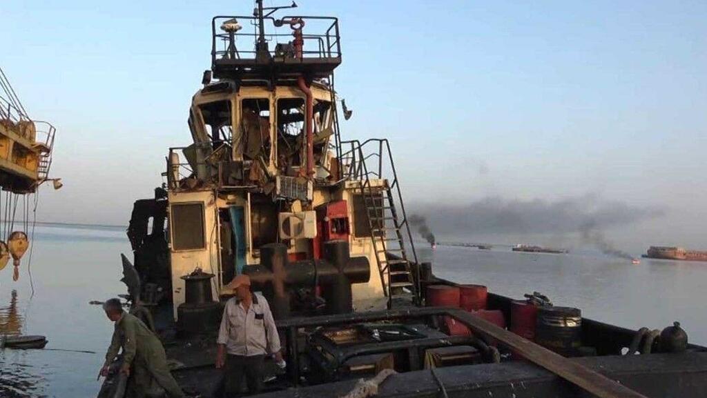 ההרס בנמל חודיידה כתוצאה מתקיפת צה"ל