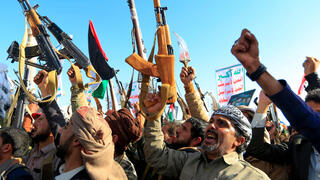 חות'ים במפגן תמיכה בעזה ב צנעא תימן 20 בדצמבר