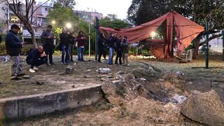 זירת נפילת הטיל החות'י בשדרות הבעש"ט ביפו, תל אביב