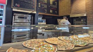 פיצה פאפא ג'ונס